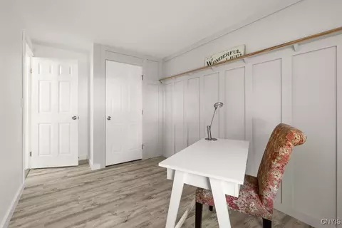 Entry Way - 3675 Chainmaker, Baldwinsville, NY 13027 photo 5 of 7