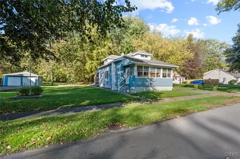229 Boston St, Oneida, NY 13421