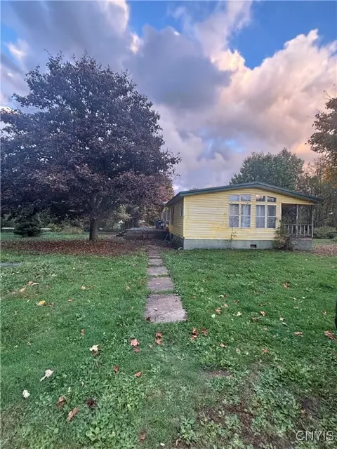 25 Sundown Rd, Palermo, NY 13069