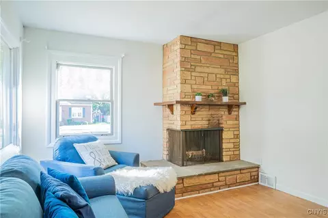 Living - 340 S Willow St, Oneida, NY 13421 photo 3 of 6