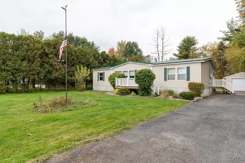 6313 Schepp Rd, Kirkville, NY 13082