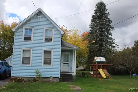 148 Duffy St, Watertown, NY 13601