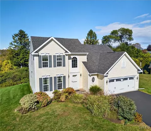 134 Shaker Hts, Camillus, NY 13031