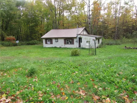 172 Factory Rd, Palermo, NY 13069