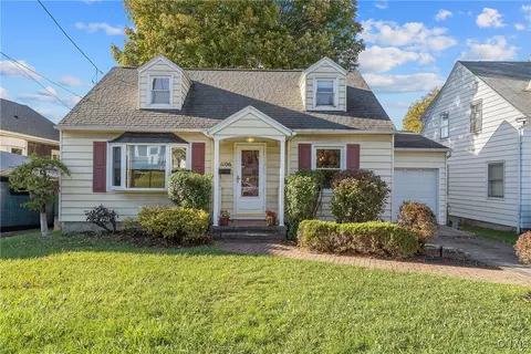 1106 3rd St, Geddes, NY 13209