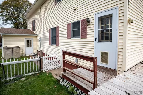 8 Gridley Pl, Paris, NY 13456 photo 8