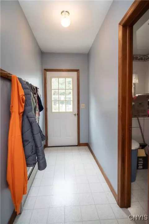 8 Gridley Pl, Paris, NY 13456 photo 24