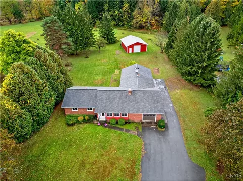 6300 Jamesville Toll Rd, Jamesville, NY 13078