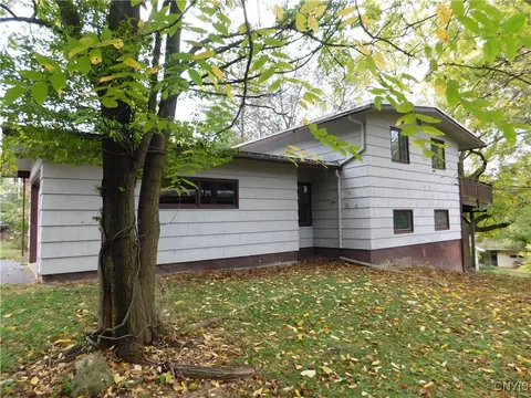 141 Tejah Ave, Syracuse, NY 13210
