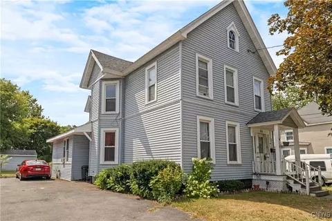 115 W Yates St, East Syracuse, NY 13057