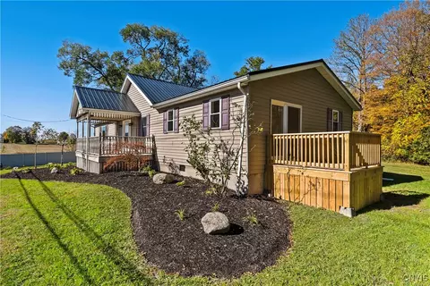 2259 Center Rd, Scipio, NY 13147