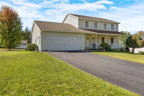 139 Hunt Valley Rd, Oneida, NY 13421