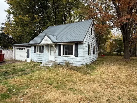 24851 Arbor Dr, Watertown, NY 13601