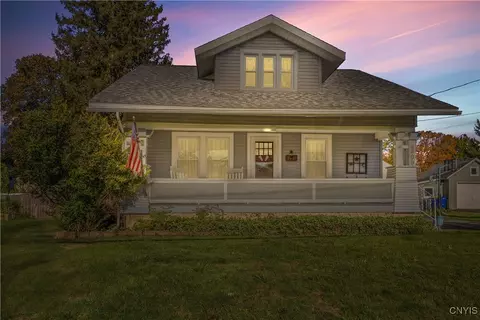 209 Allen St, Sherrill, NY 13461