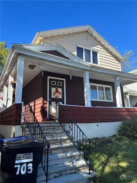 703 Ash St, Syracuse, NY 13208