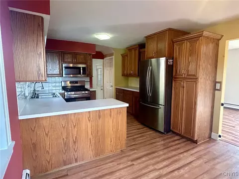 Kitchen - 32 Patrick Cir, Fulton, NY 13069 photo 1 of 3