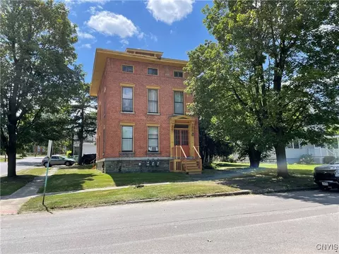 318 Lansing St, Utica, NY 13501