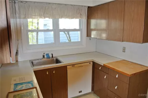 507 Scott Ave, Syracuse, NY 13224 photo 17