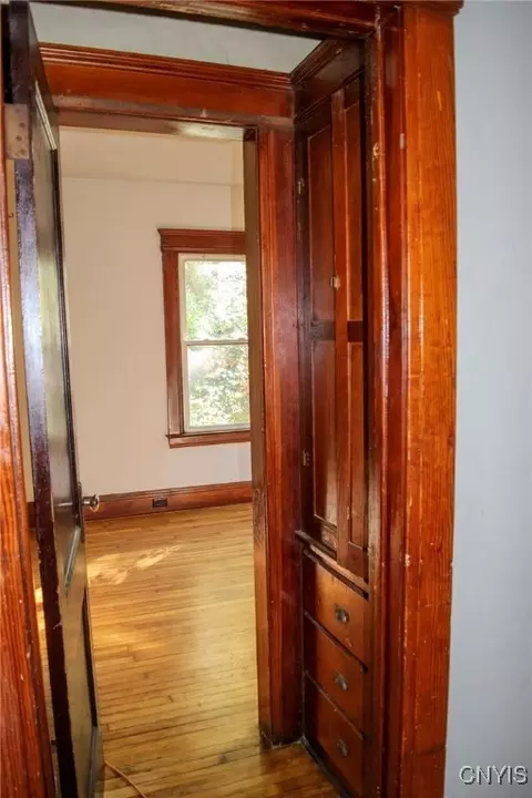 Entry Way - 403 Laforte Ave, Syracuse, NY 13207 photo 3 of 5