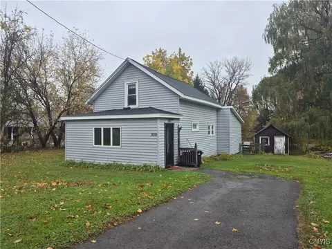 8506 Oswego Rd, Baldwinsville, NY 13027