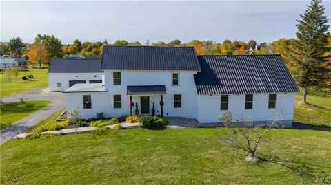 12092 Joslyn Rd, Mannsville, NY 13661