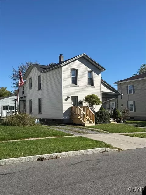 96 N Fulton St, Auburn, NY 13021