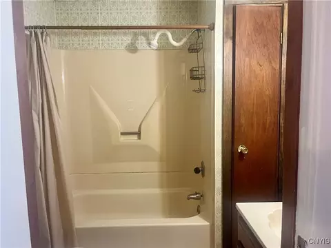 Bath - 171 Main Rd, Herkimer, NY 13350 photo 1 of 1