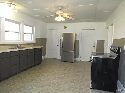 Kitchen - 171 Main Rd, Herkimer, NY 13350 photo 3 of 3