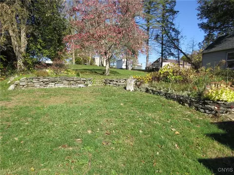Exterior - 171 Main Rd, Herkimer, NY 13350 photo 2 of 8