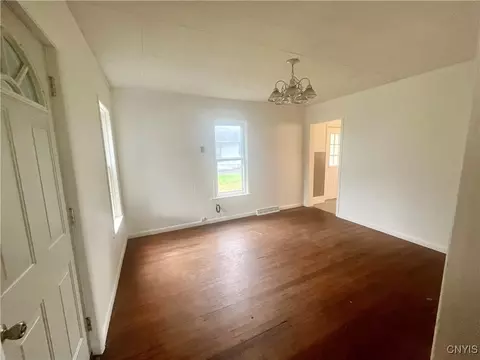 Living - 171 Main Rd, Herkimer, NY 13350 photo 7 of 12