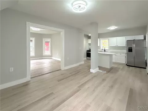 Living - 321 Pleasant Ave, Oneida, NY 13421 photo 1 of 10