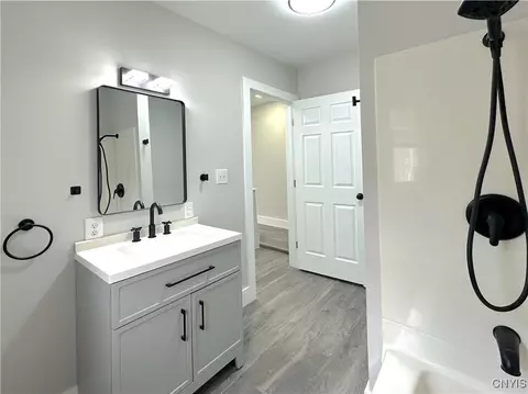 Bath - 321 Pleasant Ave, Oneida, NY 13421 photo 6 of 6