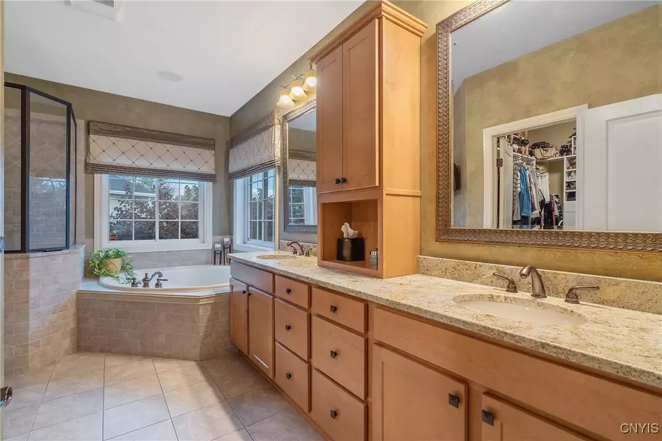Bath - 5156 Lyle Dr, Clay, NY 13041 photo 1 of 5