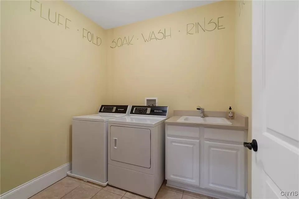 Other - 5156 Lyle Dr, Clay, NY 13041 photo 4 of 8