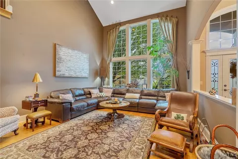 Living - 5156 Lyle Dr, Clay, NY 13041 photo 1 of 5