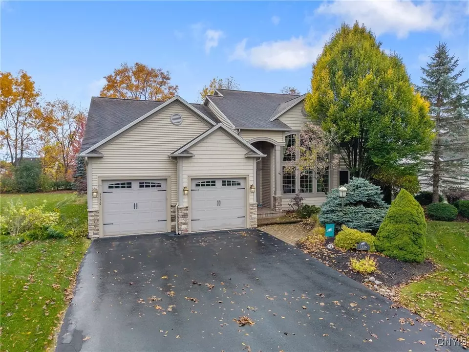 Exterior - 5156 Lyle Dr, Clay, NY 13041 photo 2 of 5