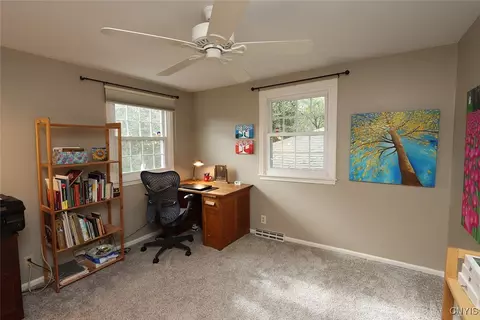 Bedroom - 516 Standish Dr, Syracuse, NY 13224 photo 8 of 10