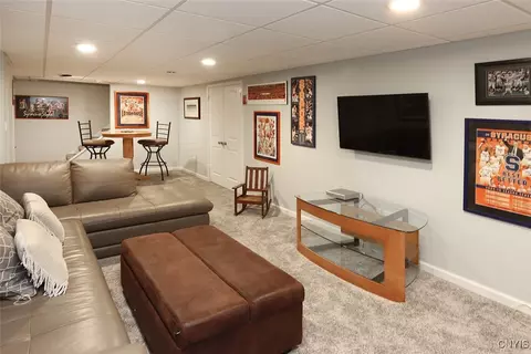 Living - 516 Standish Dr, Syracuse, NY 13224 photo 10 of 10