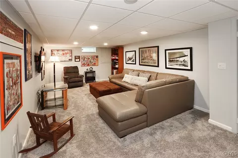 Living - 516 Standish Dr, Syracuse, NY 13224 photo 8 of 10