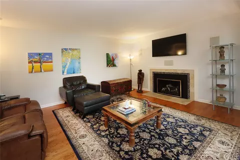 Living - 516 Standish Dr, Syracuse, NY 13224 photo 6 of 10