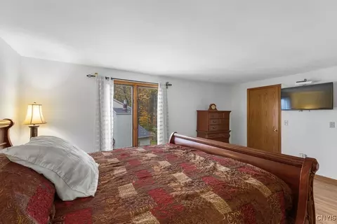 6817 Jayhawk Cir, Lysander, NY 13027 photo 19
