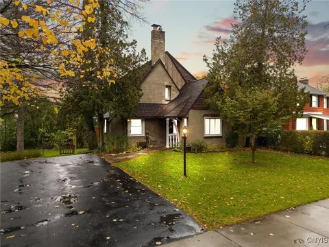 708 Crawford Ave, Syracuse, NY 13224
