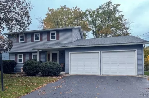 419 Branchwood Dr, Salina, NY 13090
