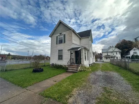 11 Hoefler Ave, German Flatts, NY 13357