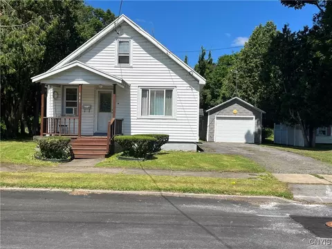 949 Hazelhurst Ave, Utica, NY 13502