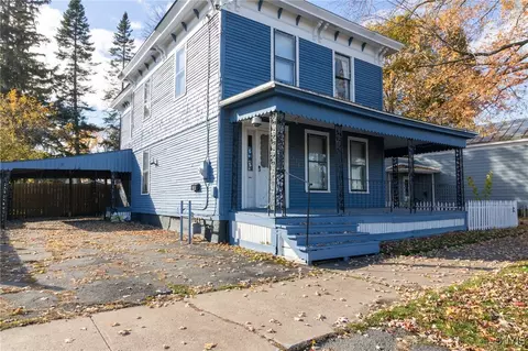 911 State St, Ogdensburg, NY 13669