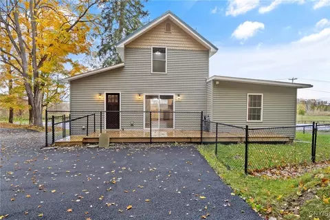 8768 State Route 5, Chittenango, NY 13037