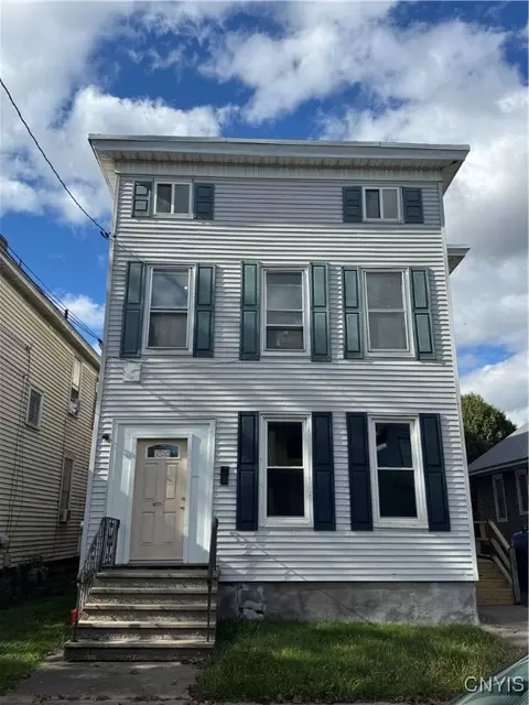 1020 Downer Ave, Utica, NY 13502