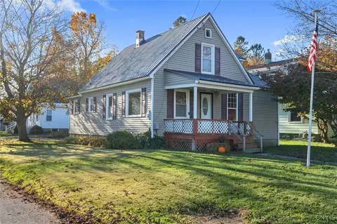 512 S Sixth St, Fulton, NY 13069