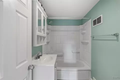 Bath - 120 Hazel Ave, East Syracuse, NY 13057 photo 1 of 1